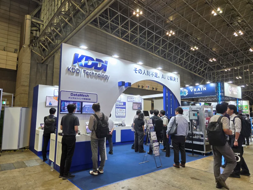 DataMesh Showcases FactVerse with KDDI Technology at Smart Factory Expo Autumn
